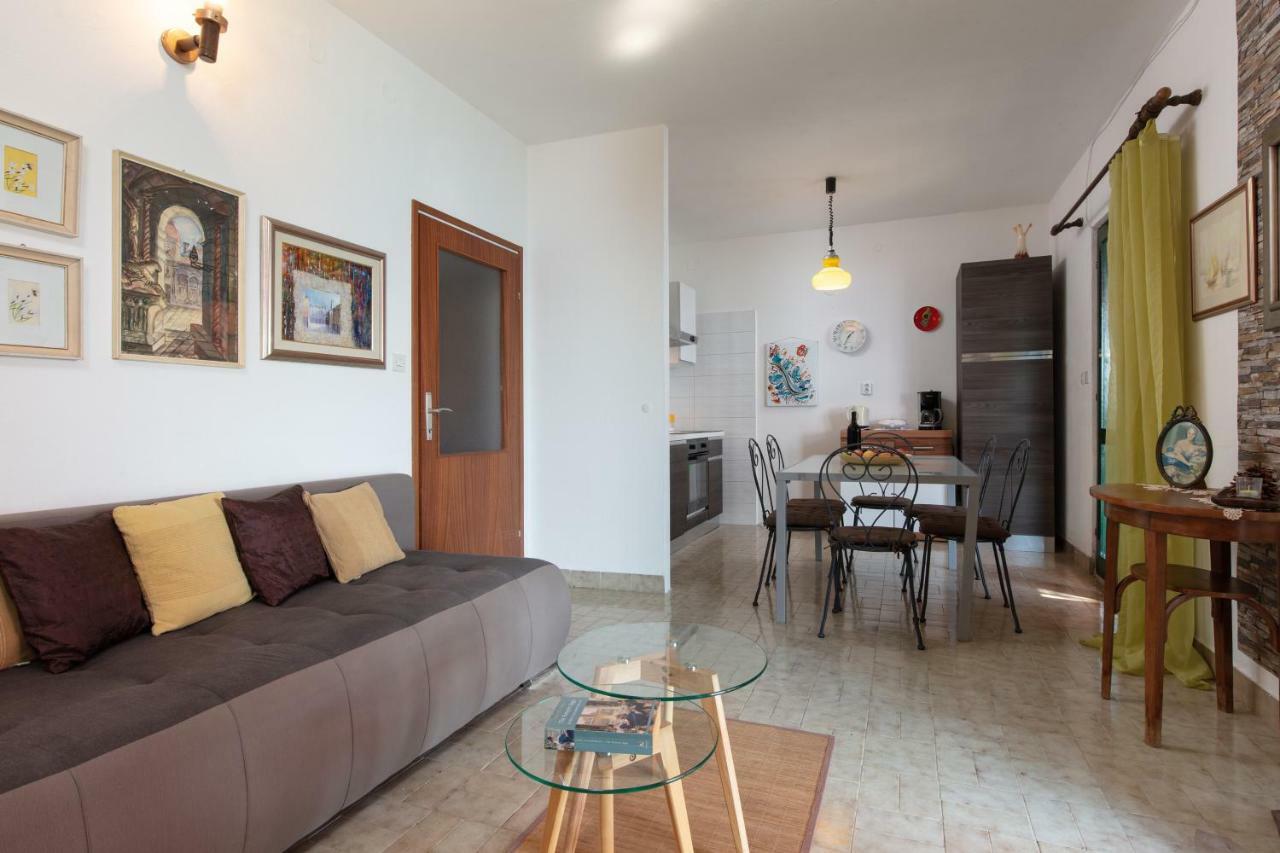 טרוגיר Holiday Home Barbara מראה חיצוני תמונה